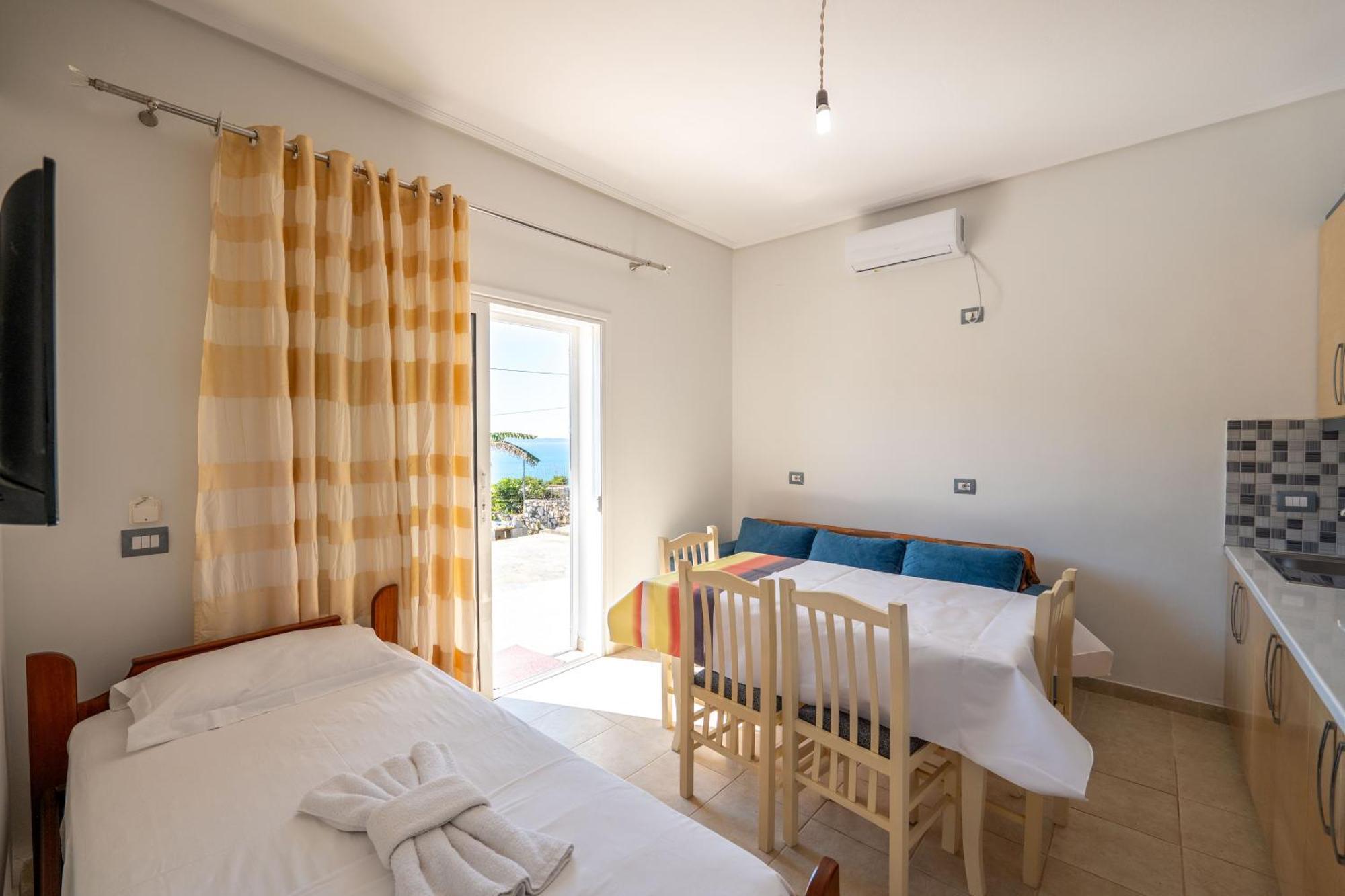 Vila Celi Saranda Extérieur photo