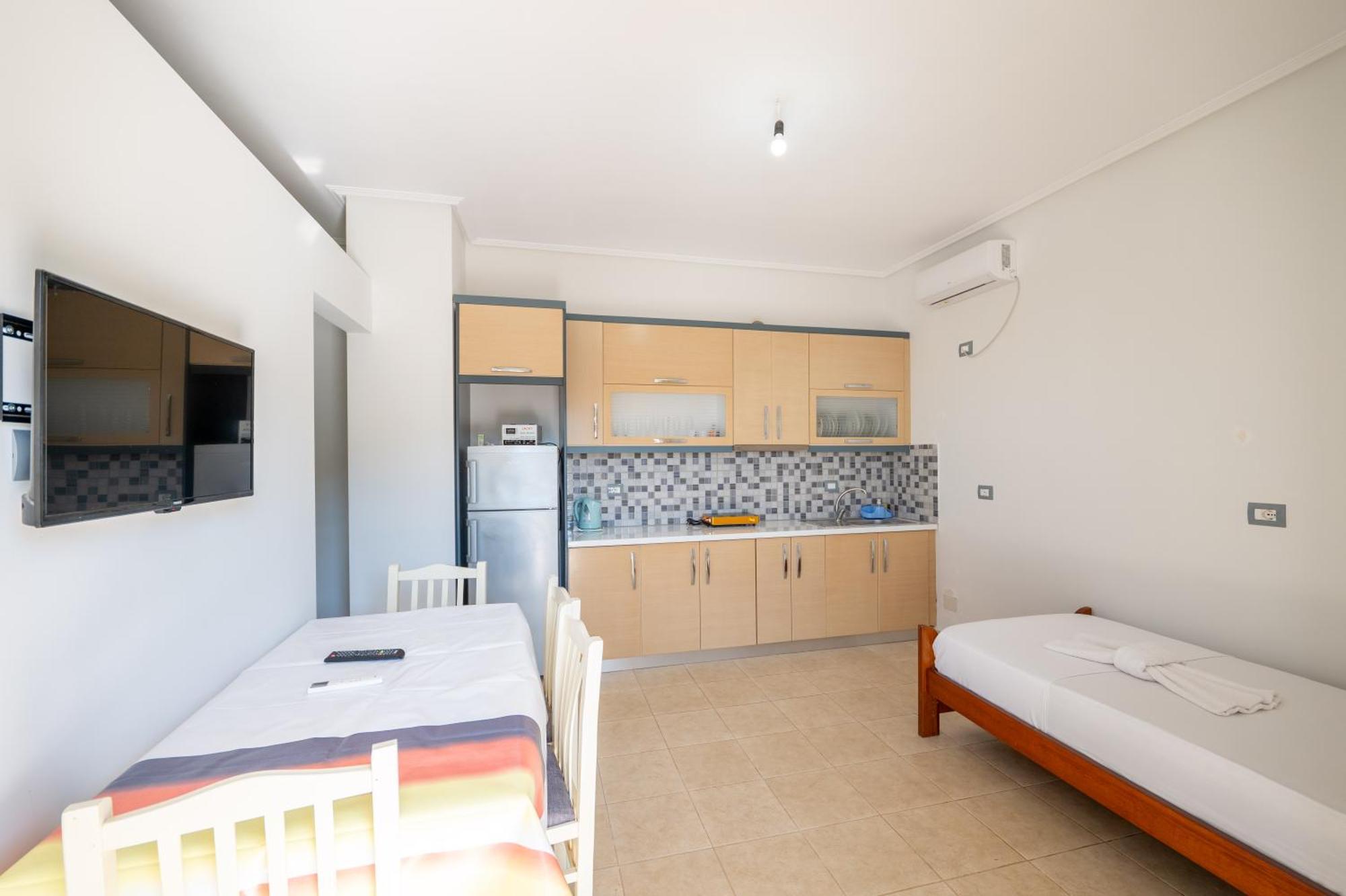 Vila Celi Saranda Extérieur photo