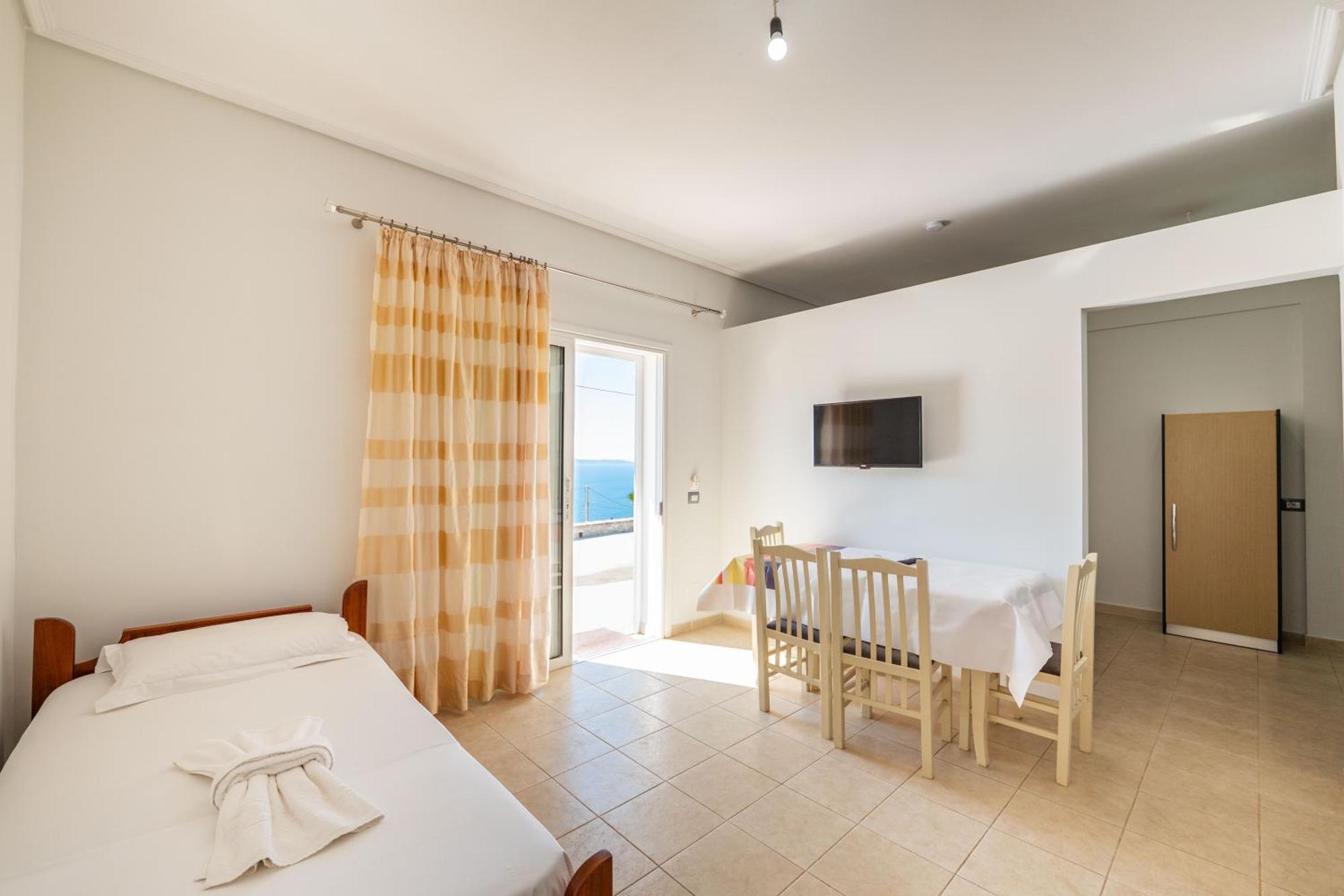 Vila Celi Saranda Extérieur photo